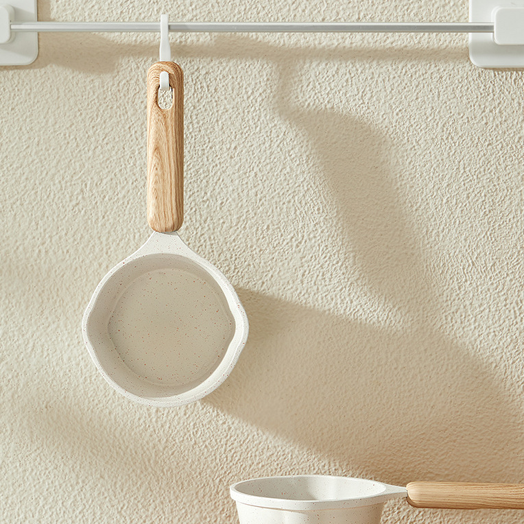 Multifunctional baby supplement pan with lid and spout