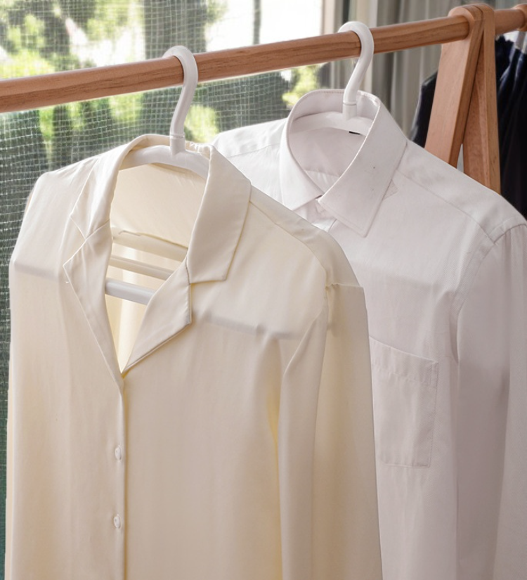 수건걸이와 옷걸이 겸용 신축 건조대 디테일