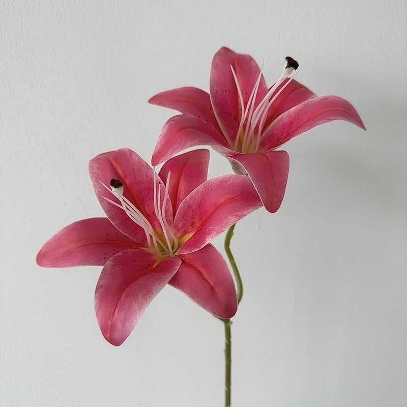 Adornos de flores artificiales
