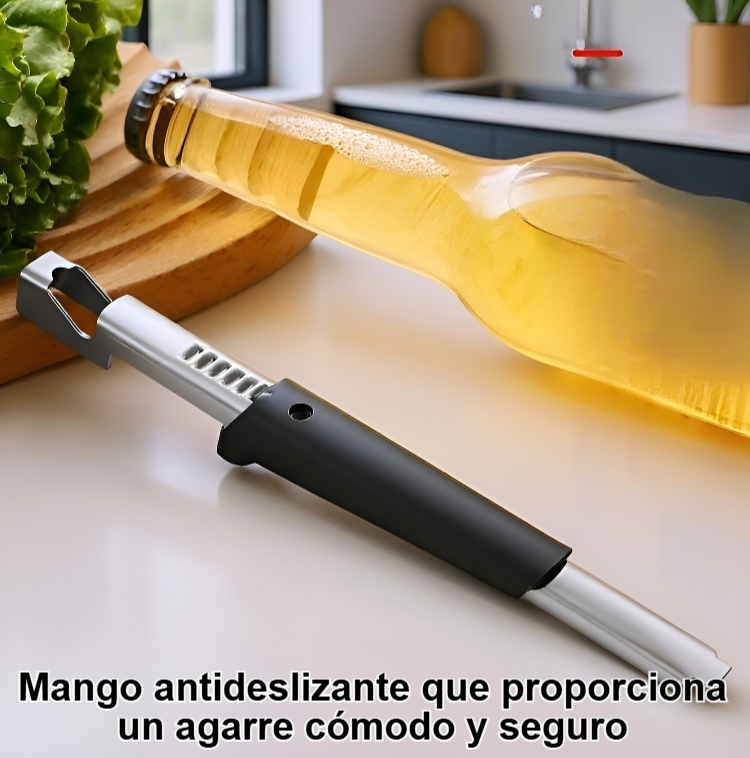 Abrelatas de acero inoxidable multifuncional sobre fondo blanco