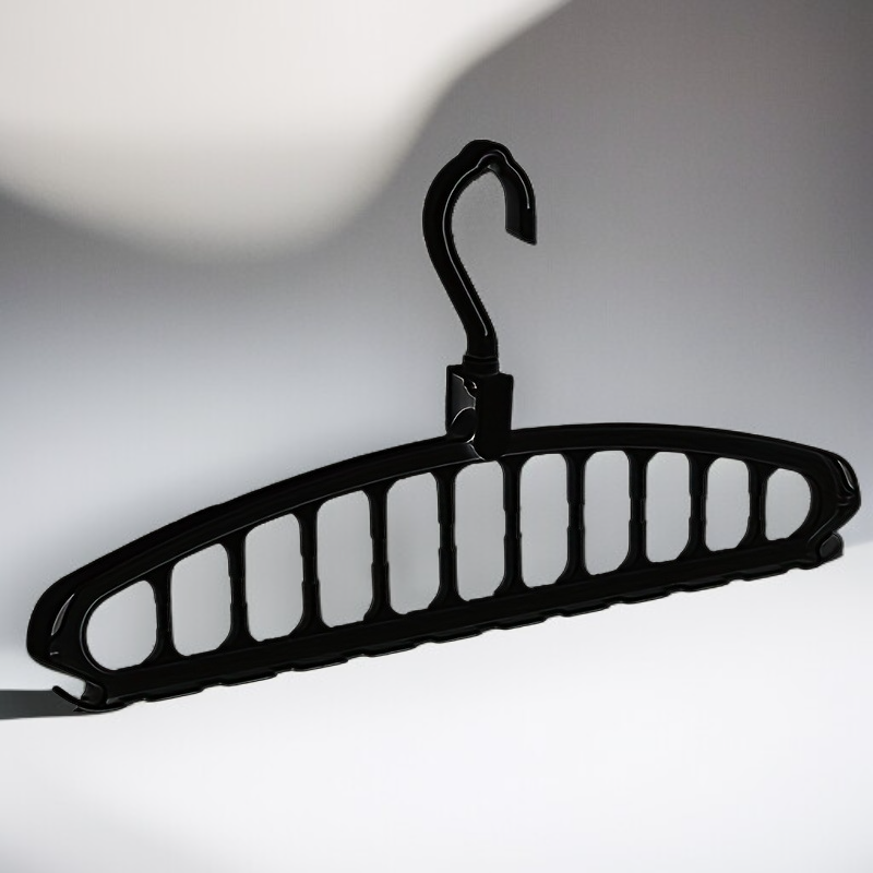 多件衣物收納展示效果