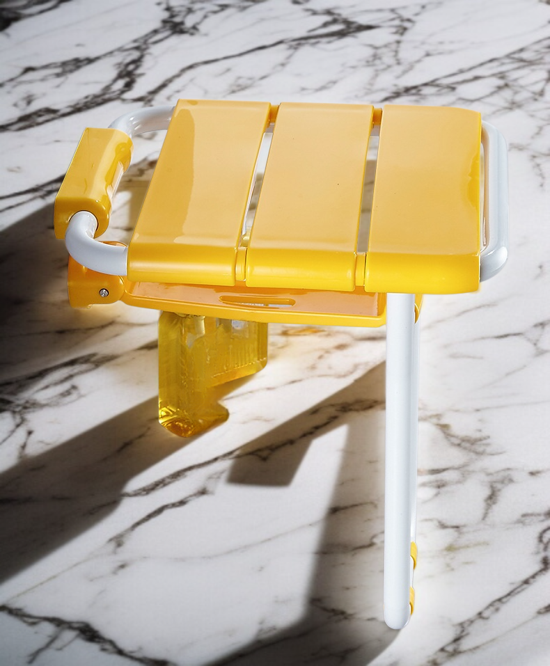 Ergonomic shower seat with wall mounting kit