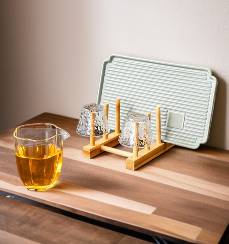 Durable cup holder with drainage holes