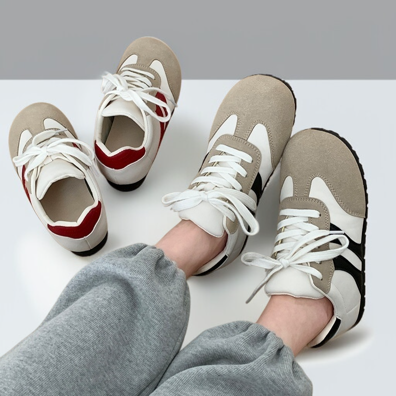 레트로하고 다재다능하며 가벼운 독일산 플랫 트레이닝화