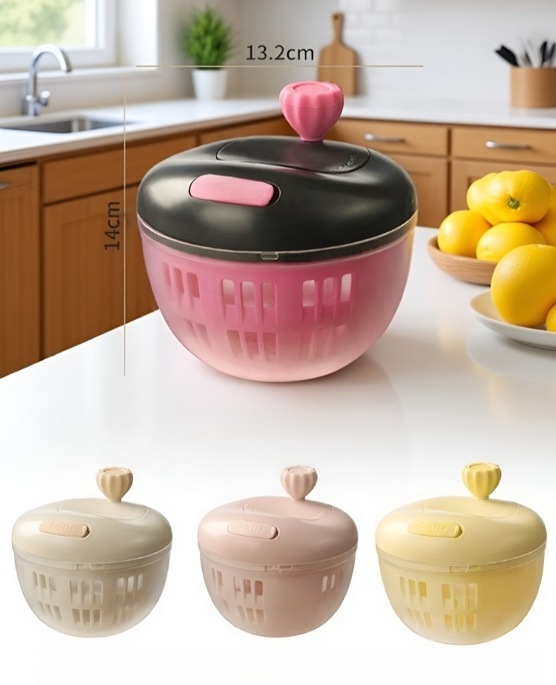 Demonstracja działania ręcznej wirówki do sałatek