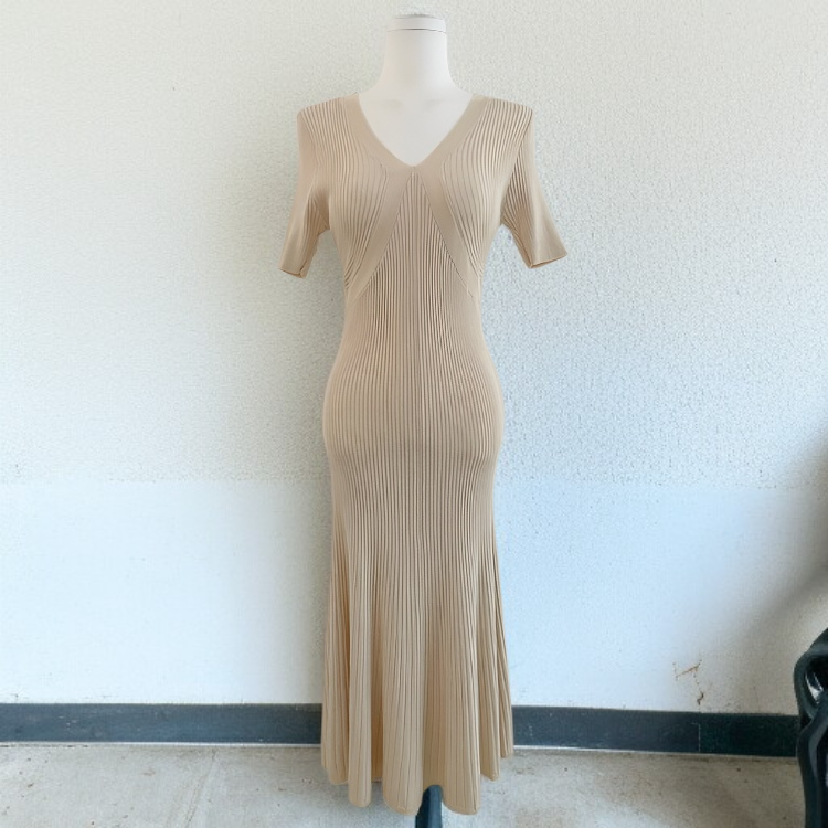 슬림핏 미디스커트 원피스 측면 사진