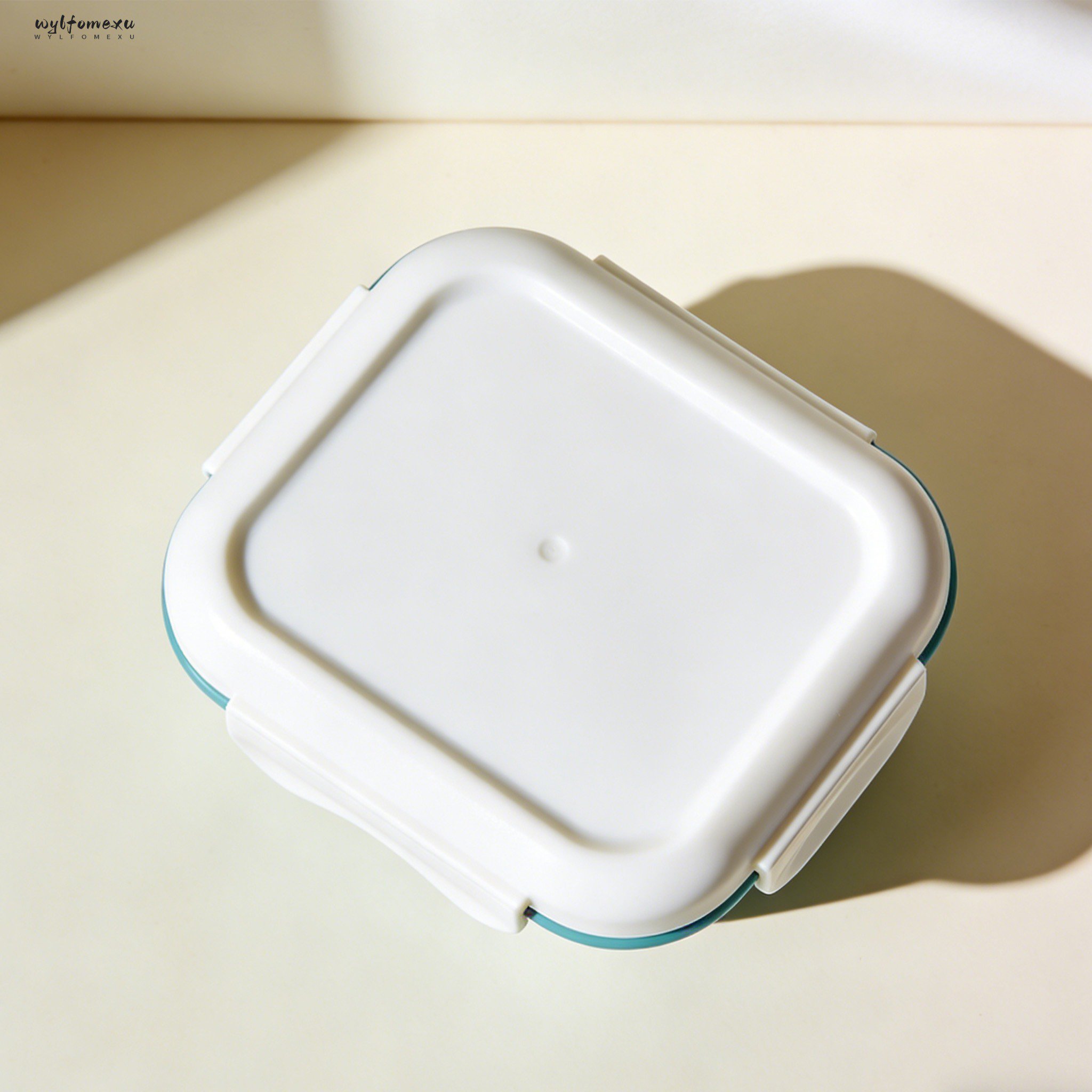 Pojemniki na żywność z pokrywką