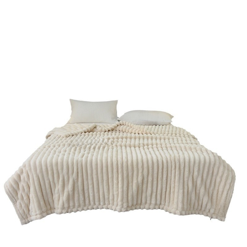 밀크 벨벳 코랄 블랭킷