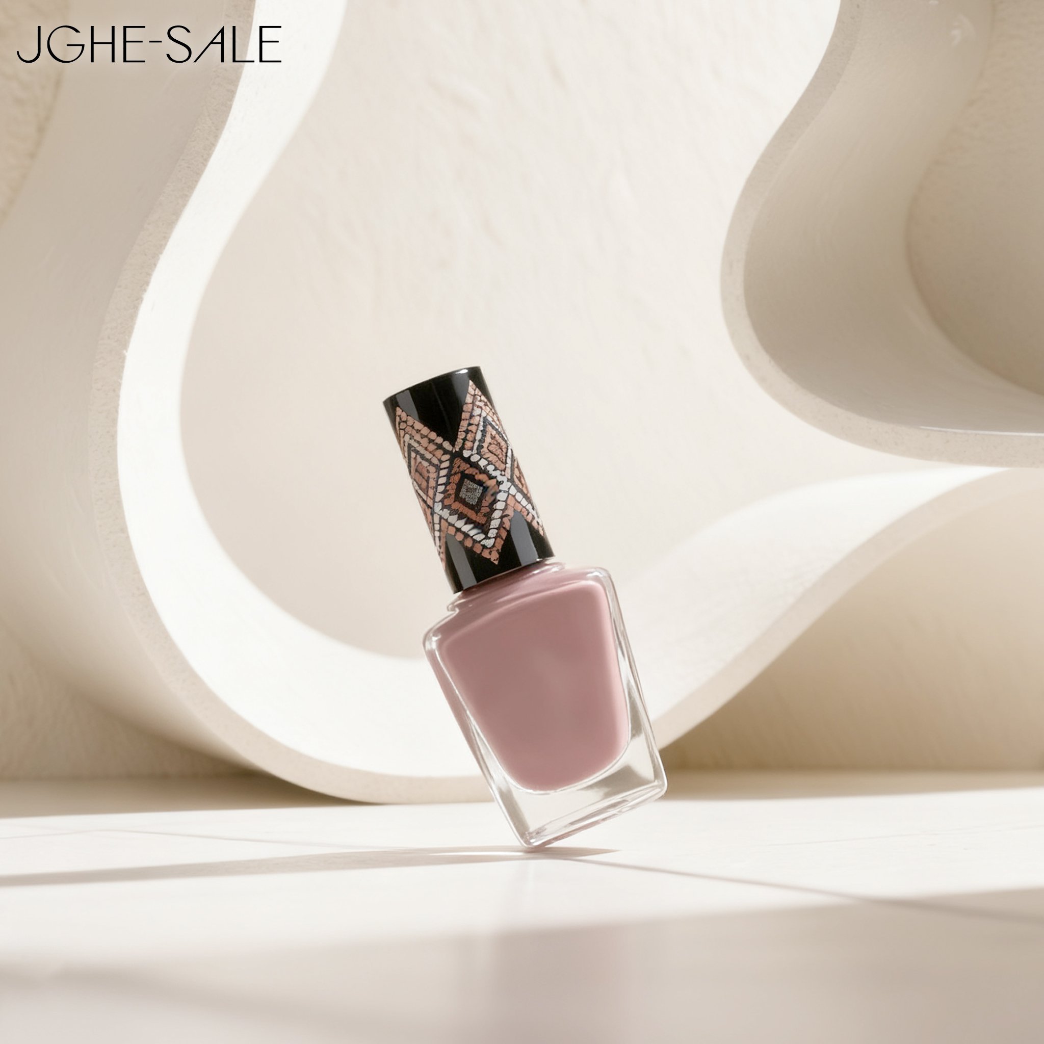 ทาเล็บสีชมพูพีช เพิ่มความหวาน