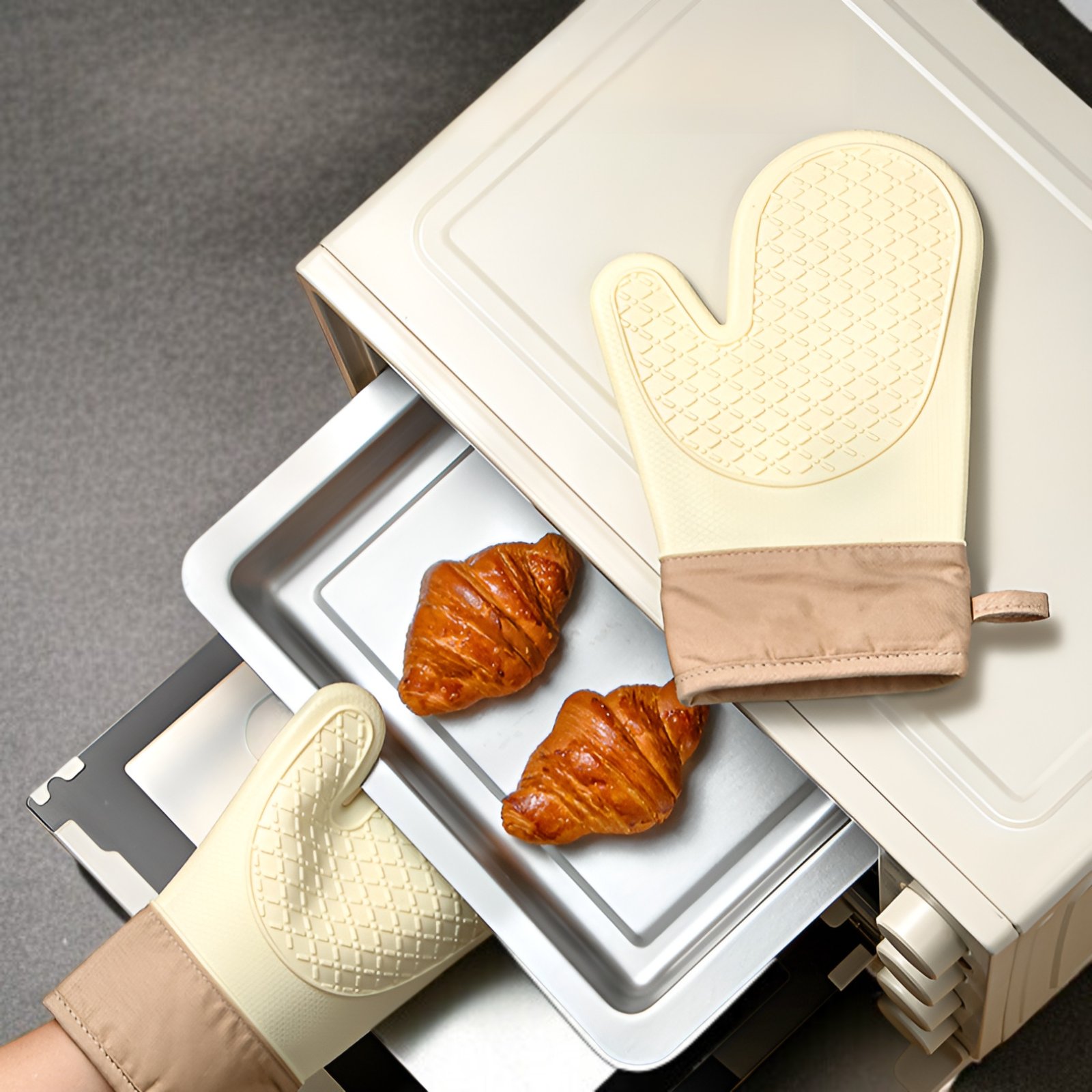 耐熱ミトン 鍋つかみ 300℃耐熱仕様 左右兼用 両面タイプ オーブン BBQ 料理 グローブ 耐熱オーブンミトン シリコンミトン 耐熱グローブ オーブン手袋 耐熱防水 滑り止め グリル グリラー バ