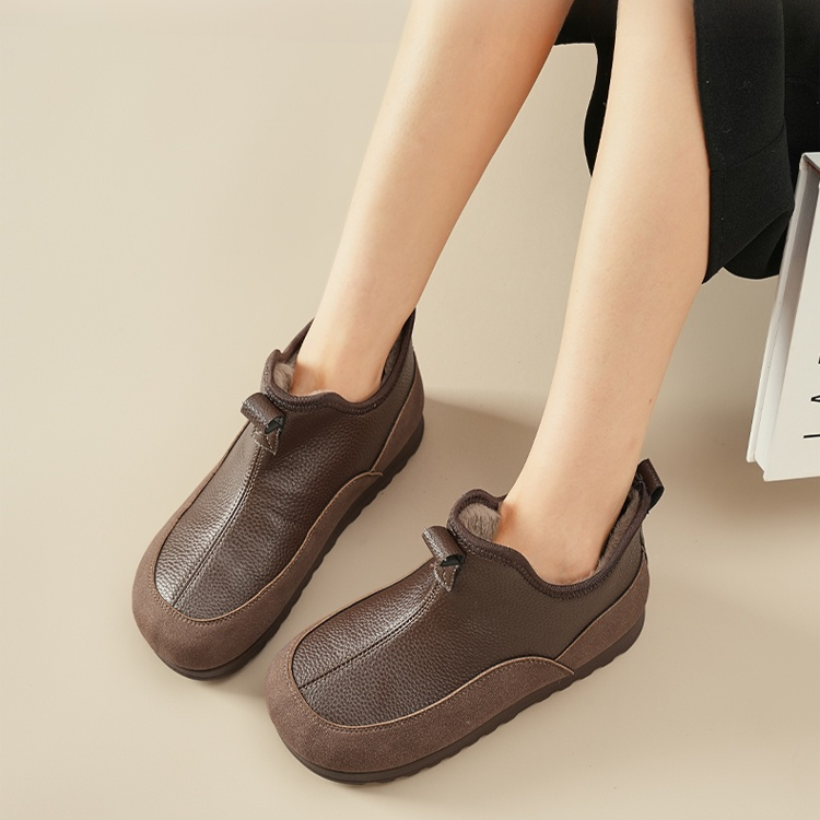 防滑保暖軟皮加絨雪地靴