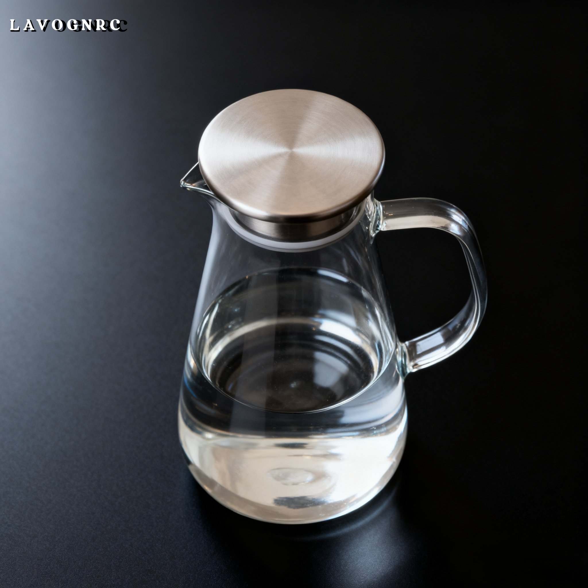 편리한 손잡이가 있는 대형 냉수 주전자