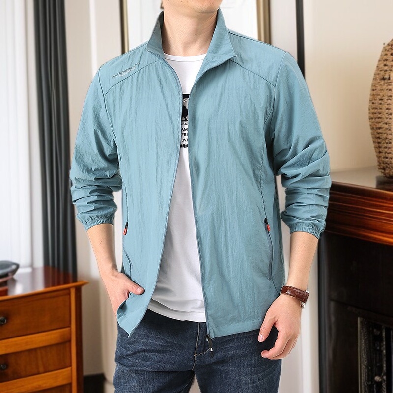 軽量アイスシルク素材の夏用アウター