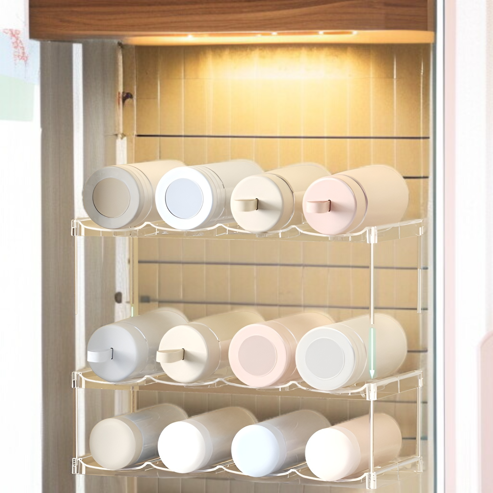 省スペースでたくさん収納できるカップラック