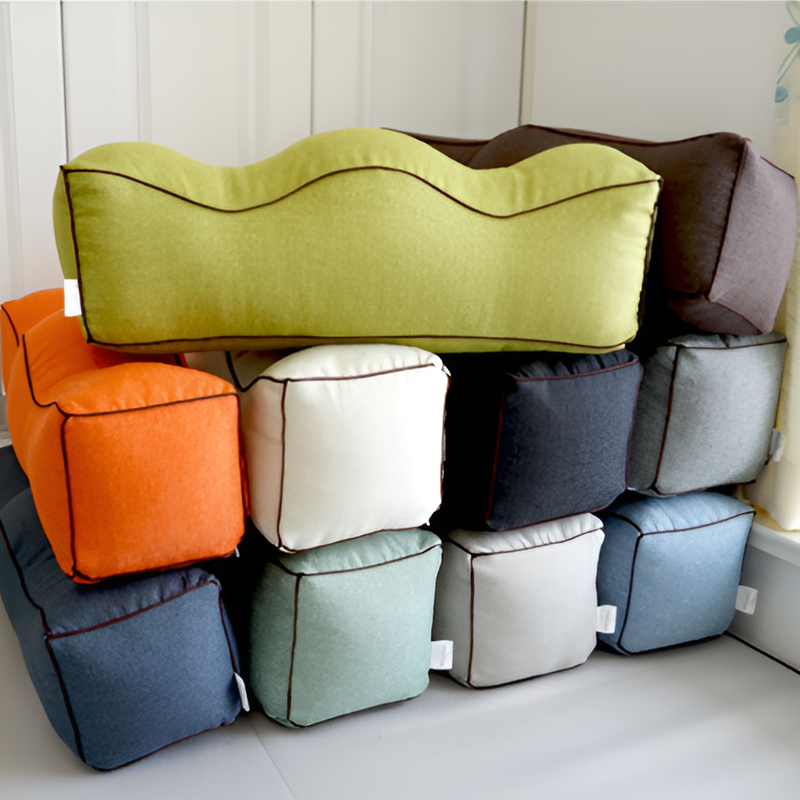 Poduszka do spania z podparciem nóg