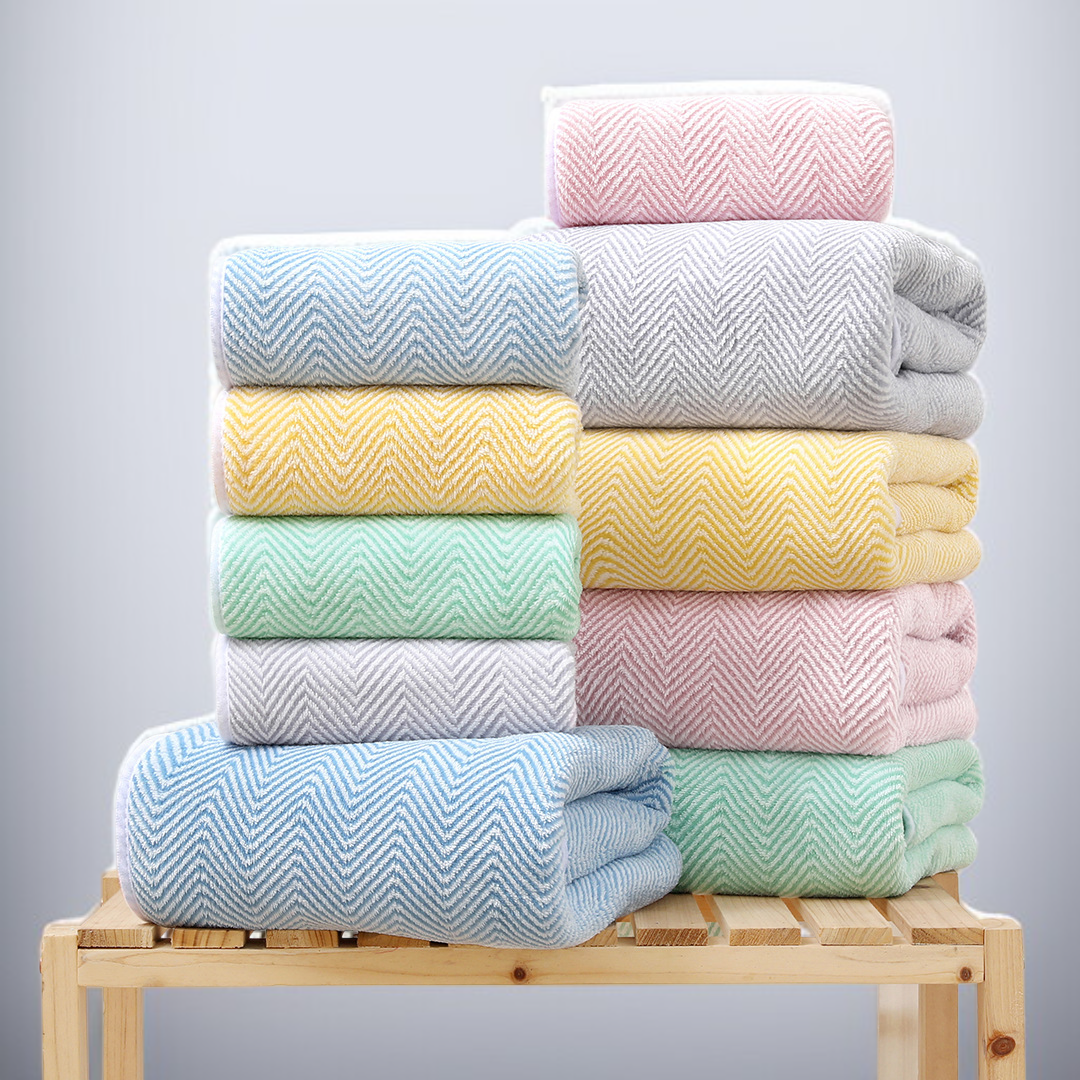 Weiches, saugfähiges und verdicktes Gesichtshandtuch