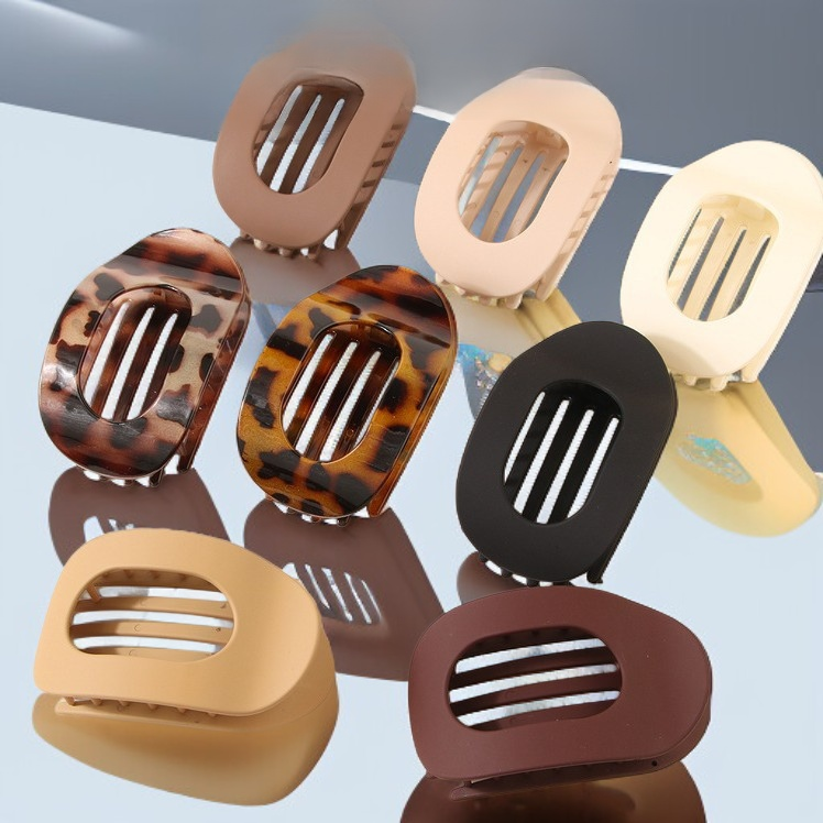 平らな楕円形のヘアクリップ