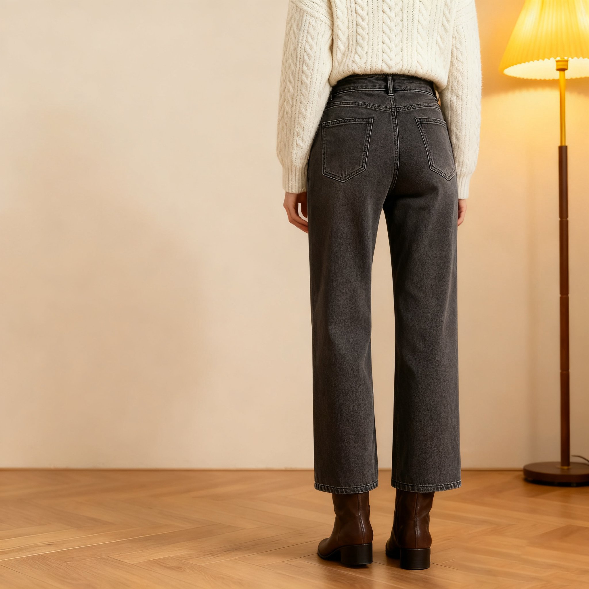 レディース ストレートフィットジーンズ