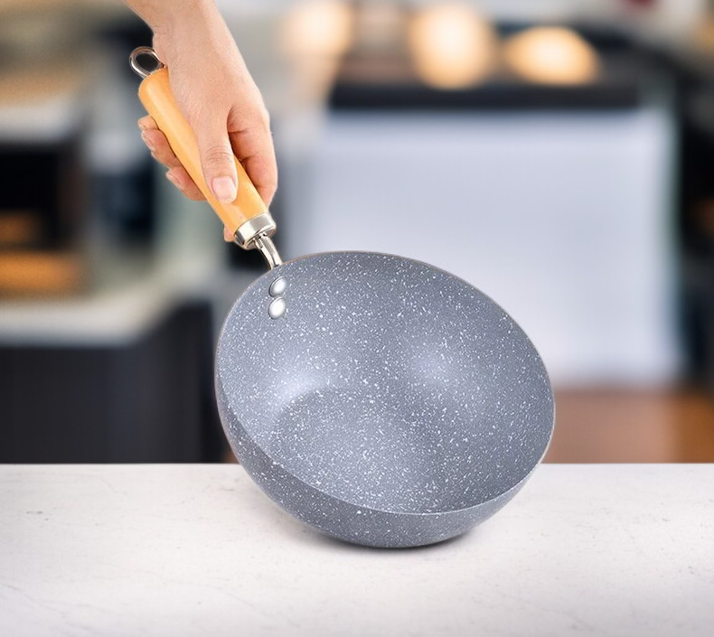 高耐久フライパンのハンドル部分