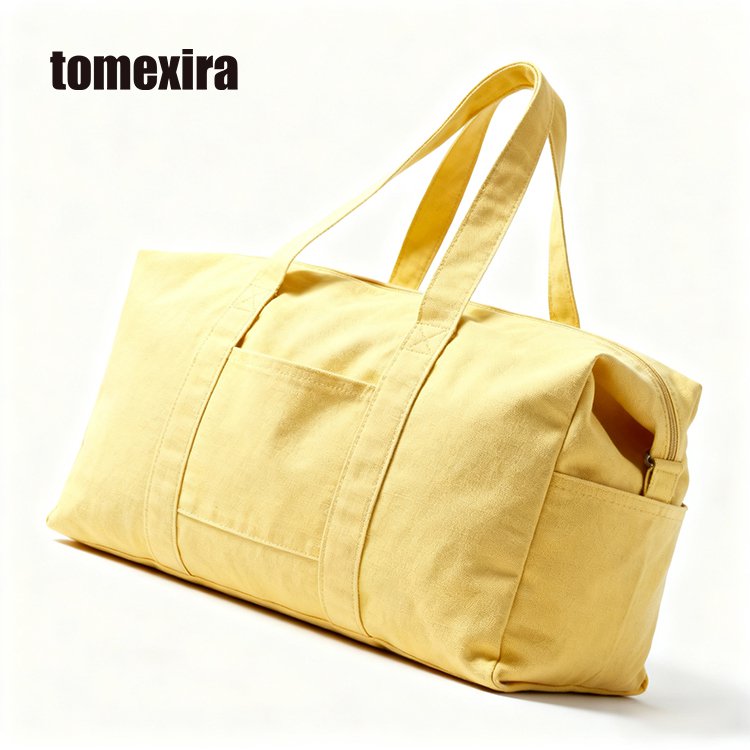 Detailní pohled na korejskou plátěnou tašku ve světle žluté barvě