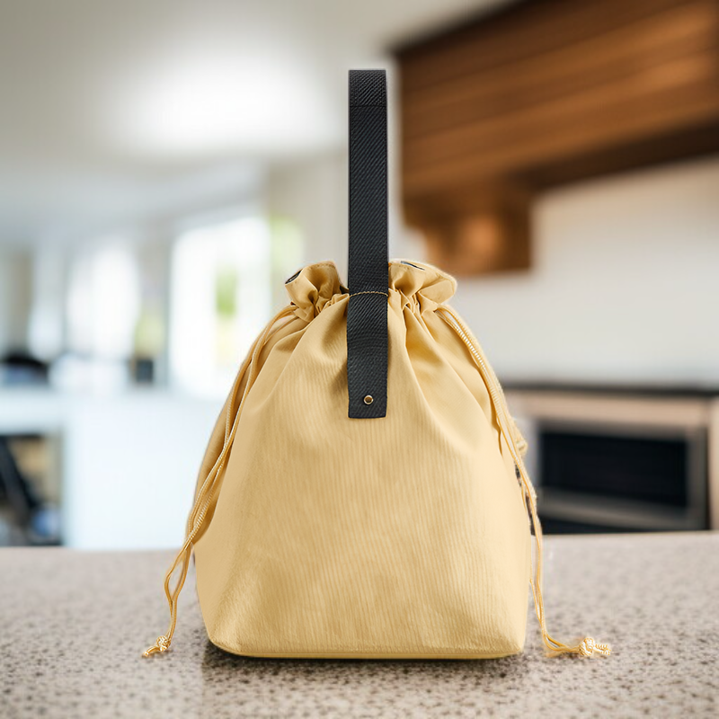 스트링 파우치 런치백