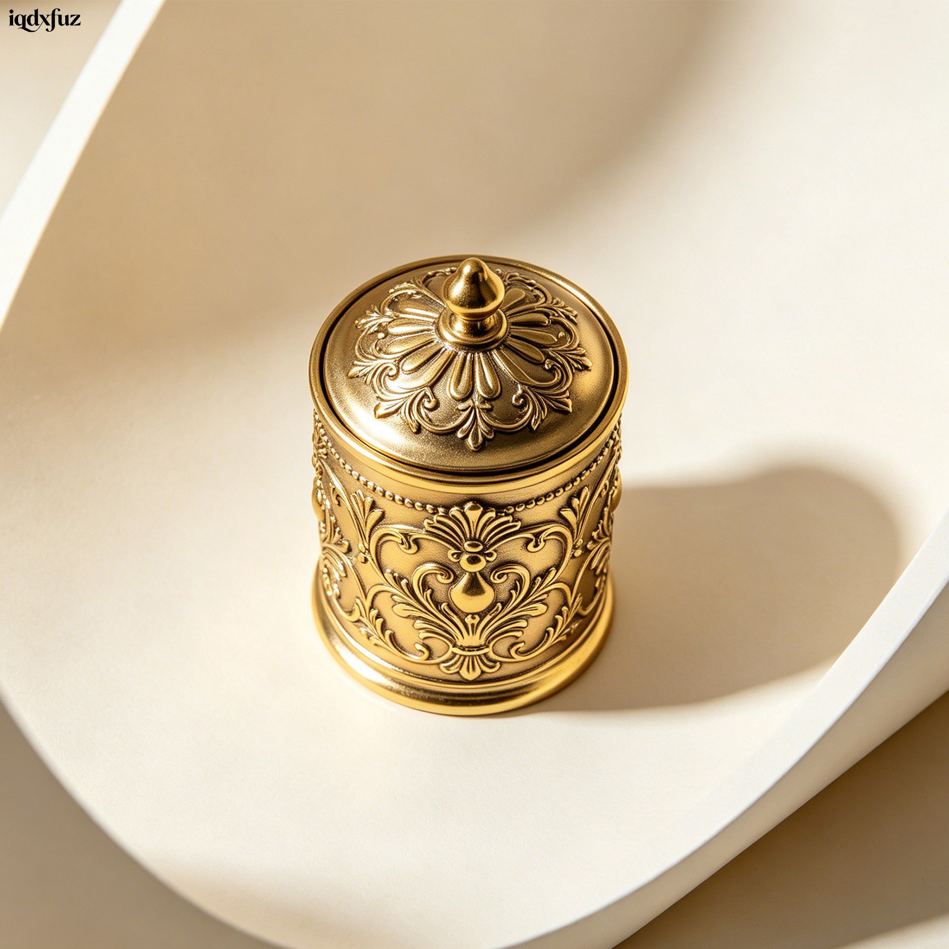 Embossed gold storage jars (3 pieces)