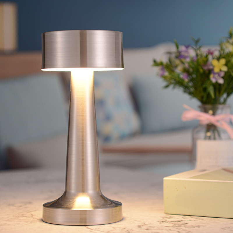 充電式ミニデスクランプ