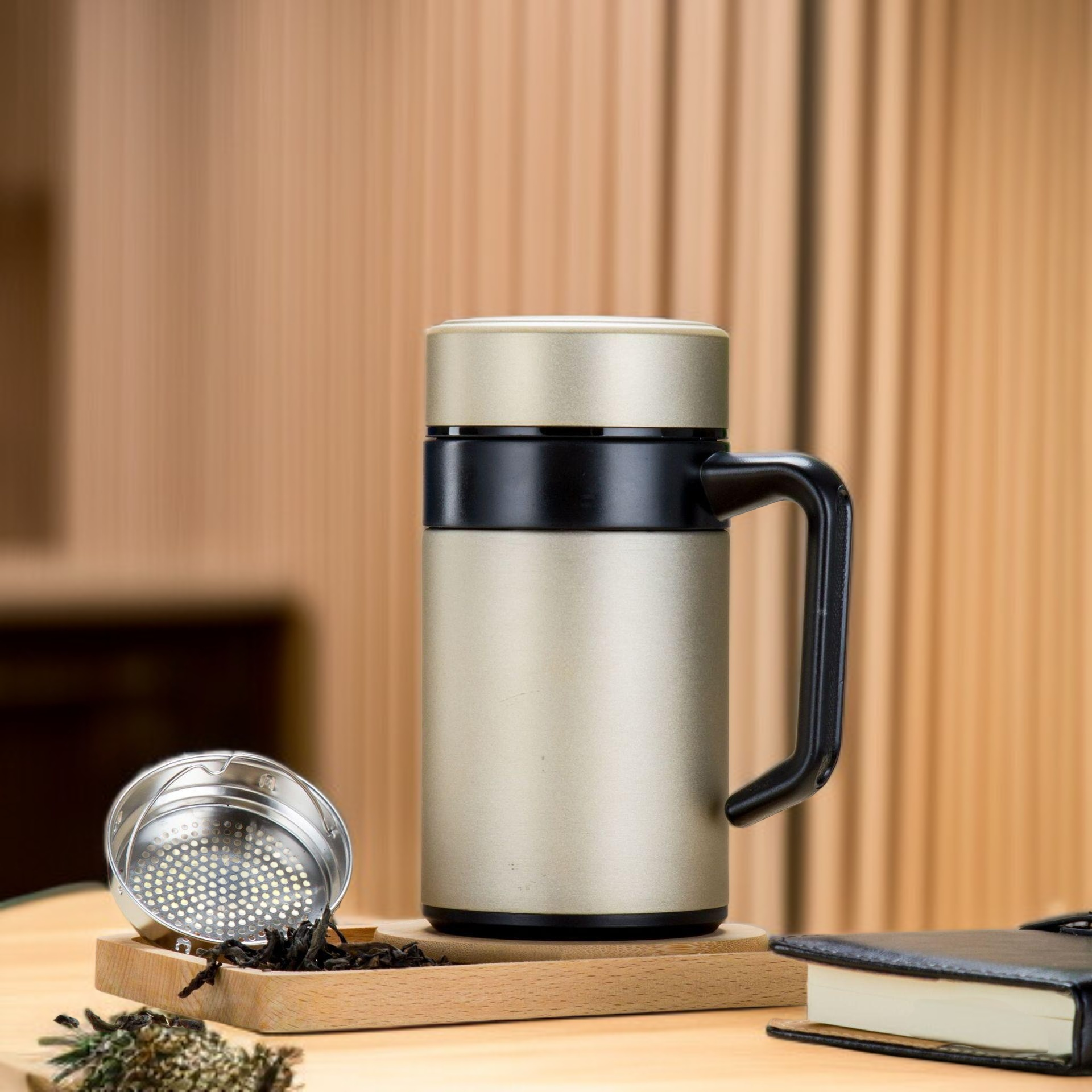 Thermosbecher aus 304 Edelstahl für Herren mit großem Fassungsvermögen