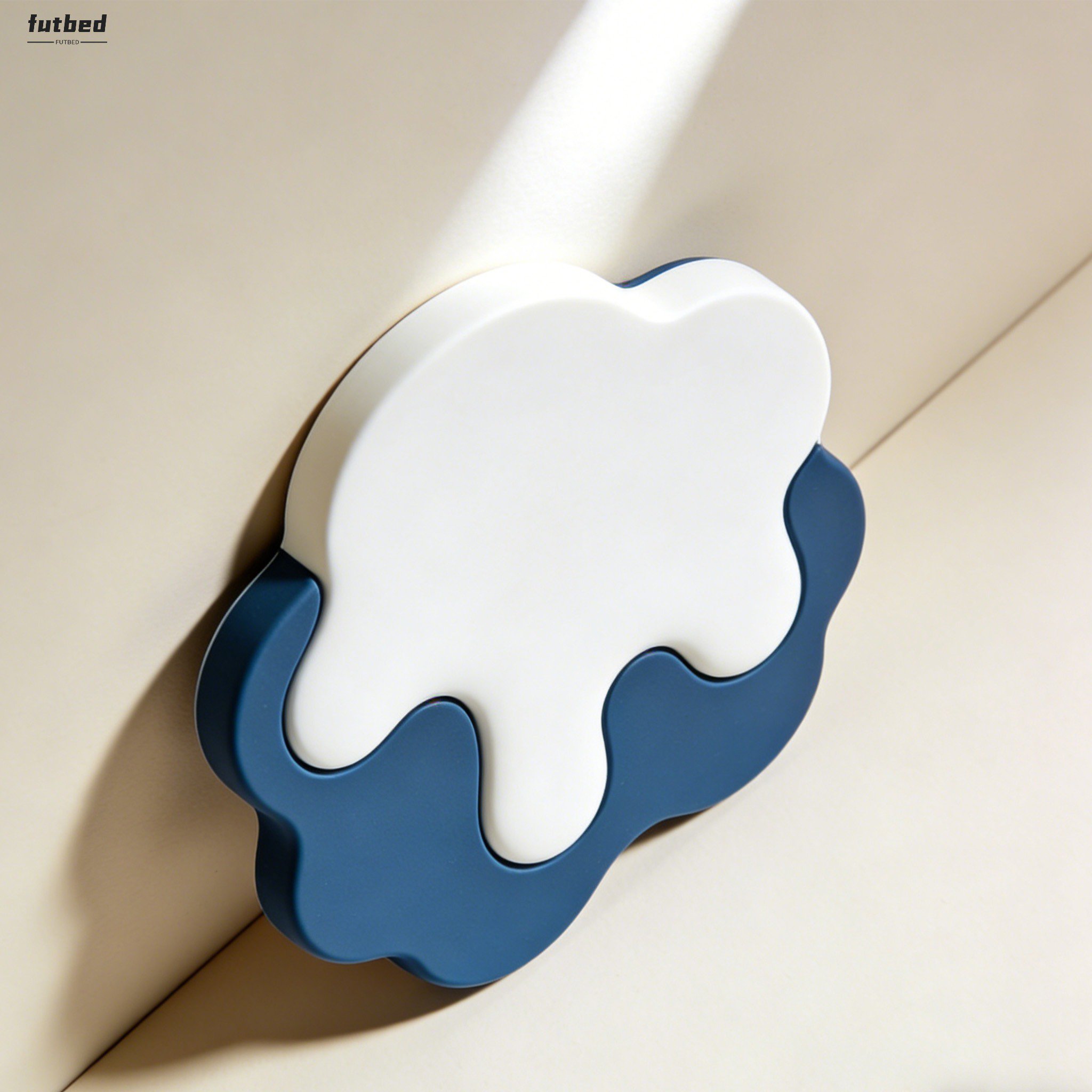 Heat resistant cup mat for hot beverages