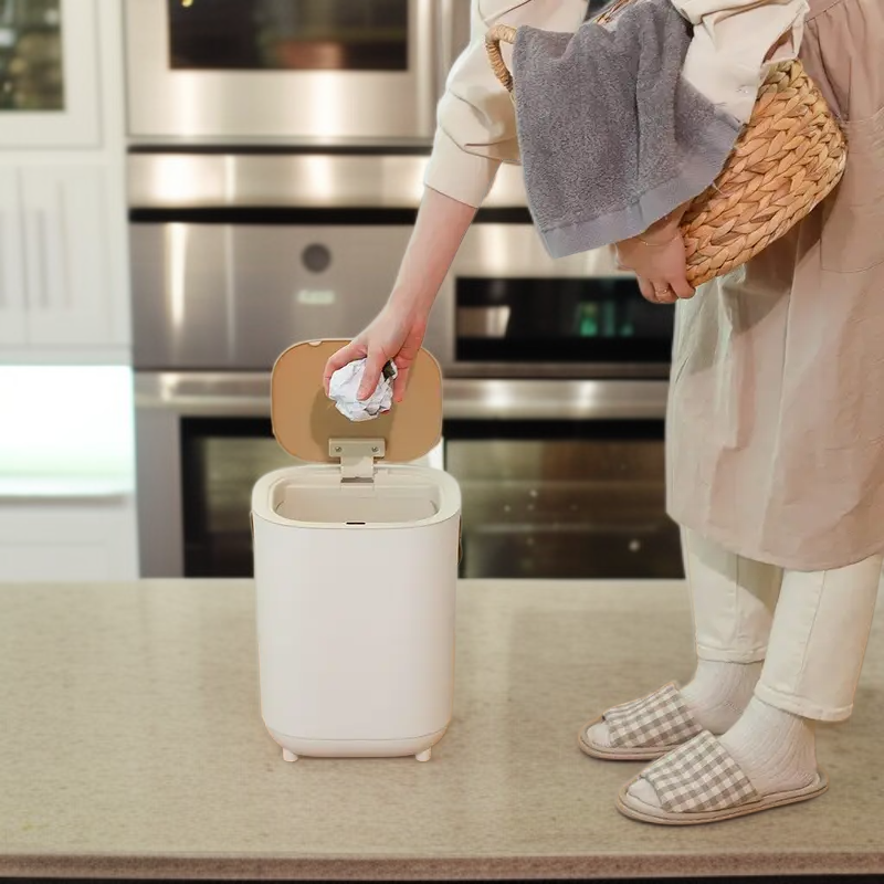 Careprin 16L Hands-Free Smart Sensor Trash Can