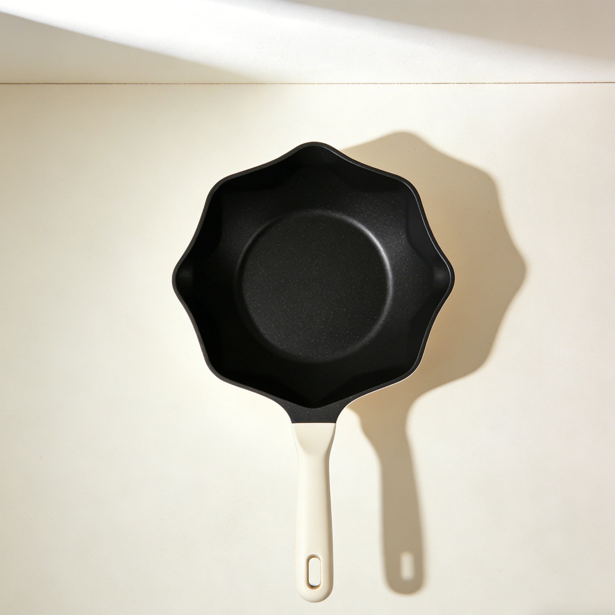 Thickened Iron Wok with Handle
