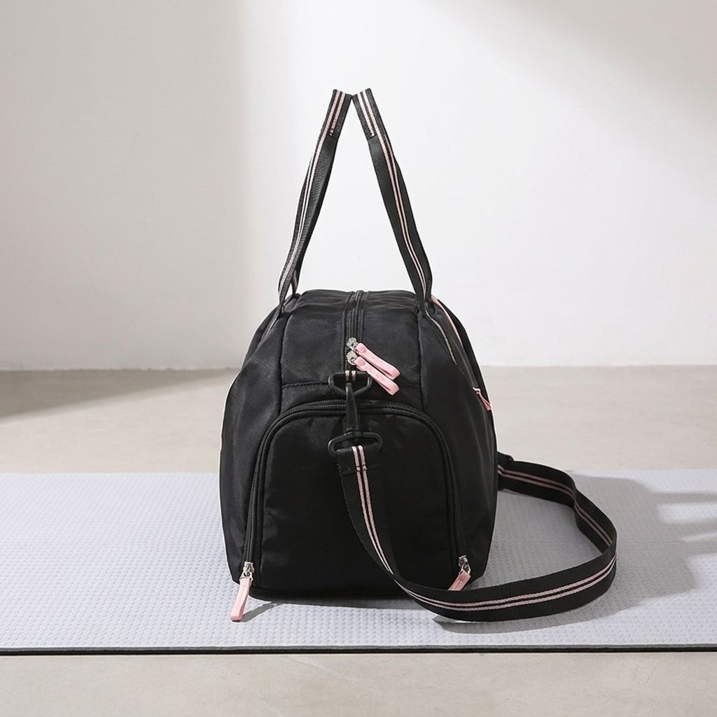 Sport- und Fitnesstasche mit separatem Nass- und Trockenbereich sowie Schuhfach