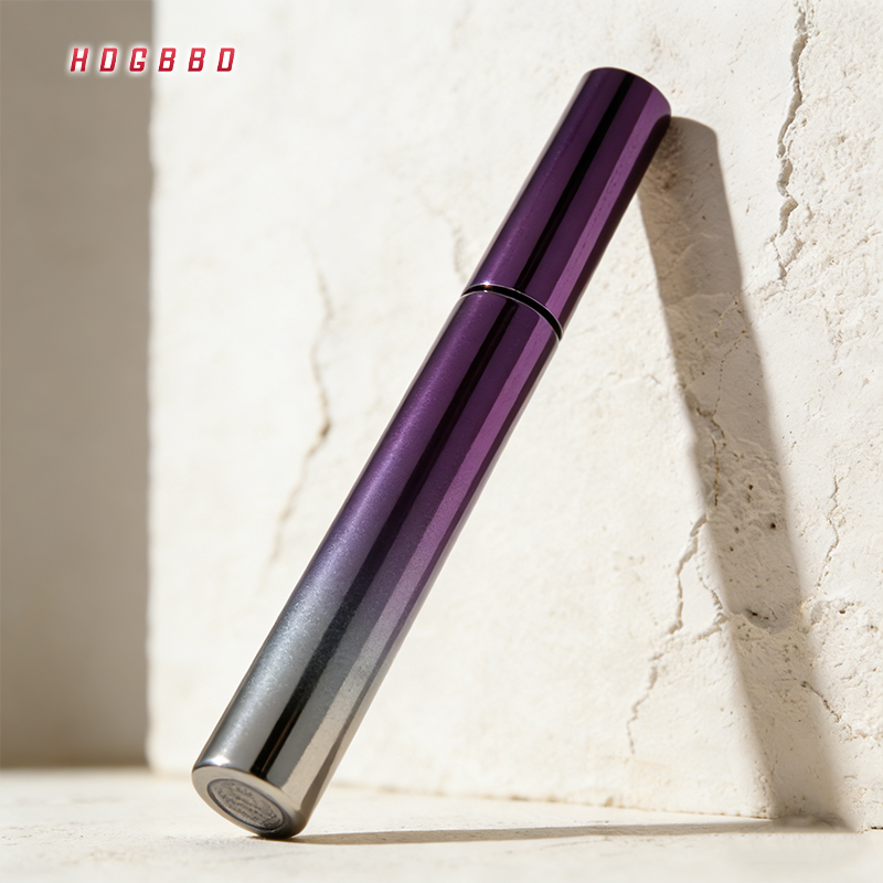 มาสคาร่าเบสและครีมเซ็ตติ้งในหนึ่งเดียว