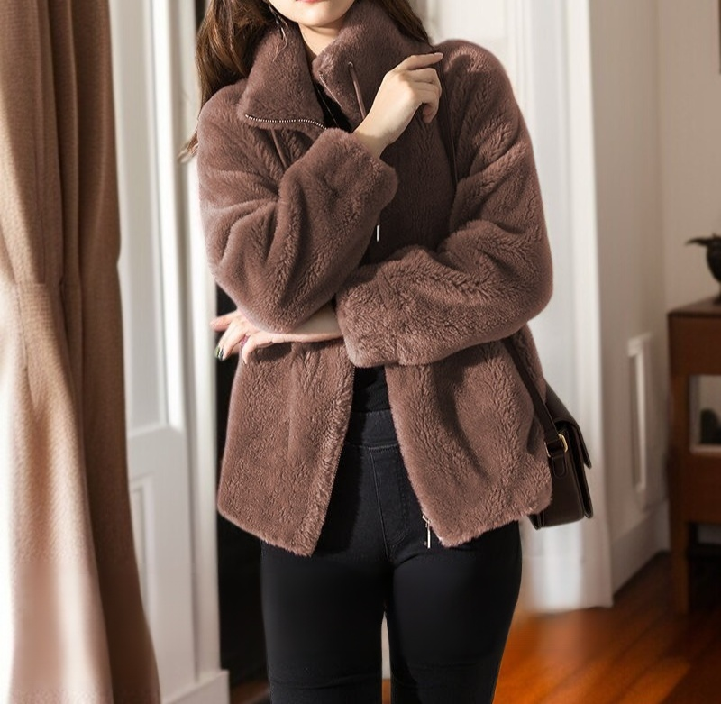 女士雙面珊瑚絨立領保暖開衫正面展示