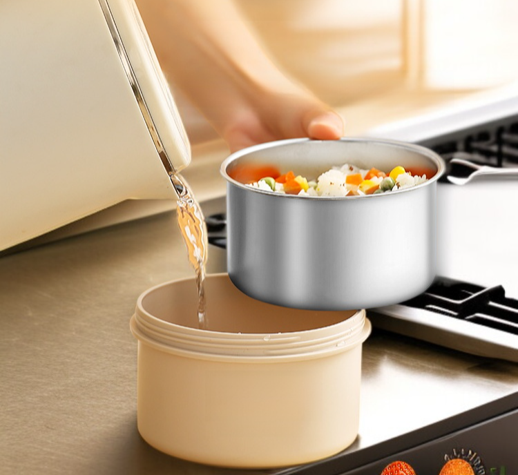 Lekki i praktyczny pojemnik na lunch