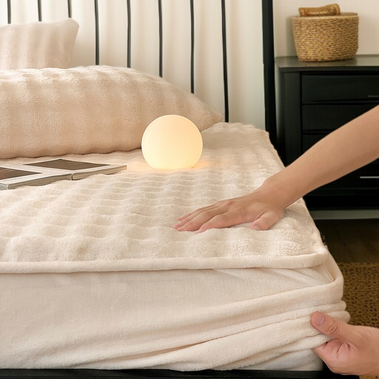 Ropa de cama de terciopelo burbuja con sábana simple y colchón mullido