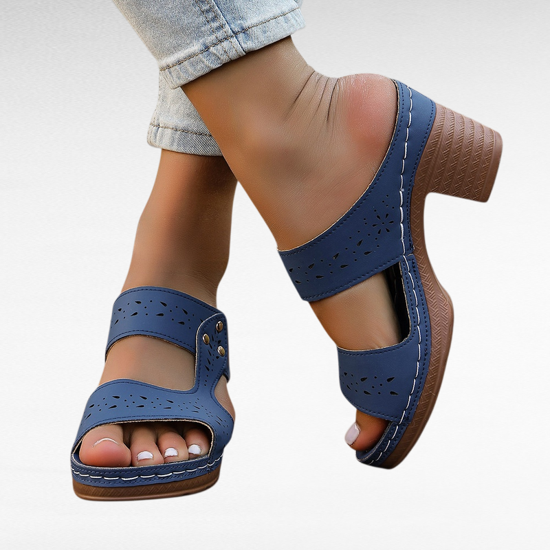 Women's Plus Size Hollow Out Chunky Heel Round Toe Slippers