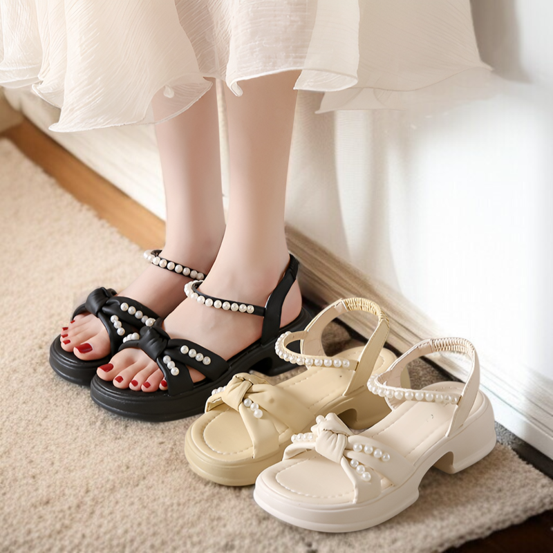 2025年夏の新作サンダル、妖精風厚底サンダル、レディースファッションパールレディースシューズ、小さめの香り風厚底サンダル、レディースサンダル