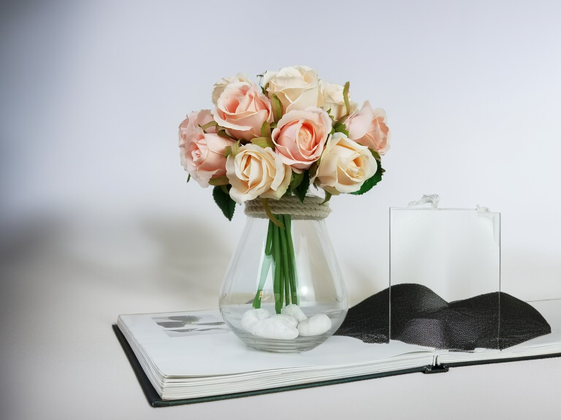 선물용 인공 장미 꽃다발