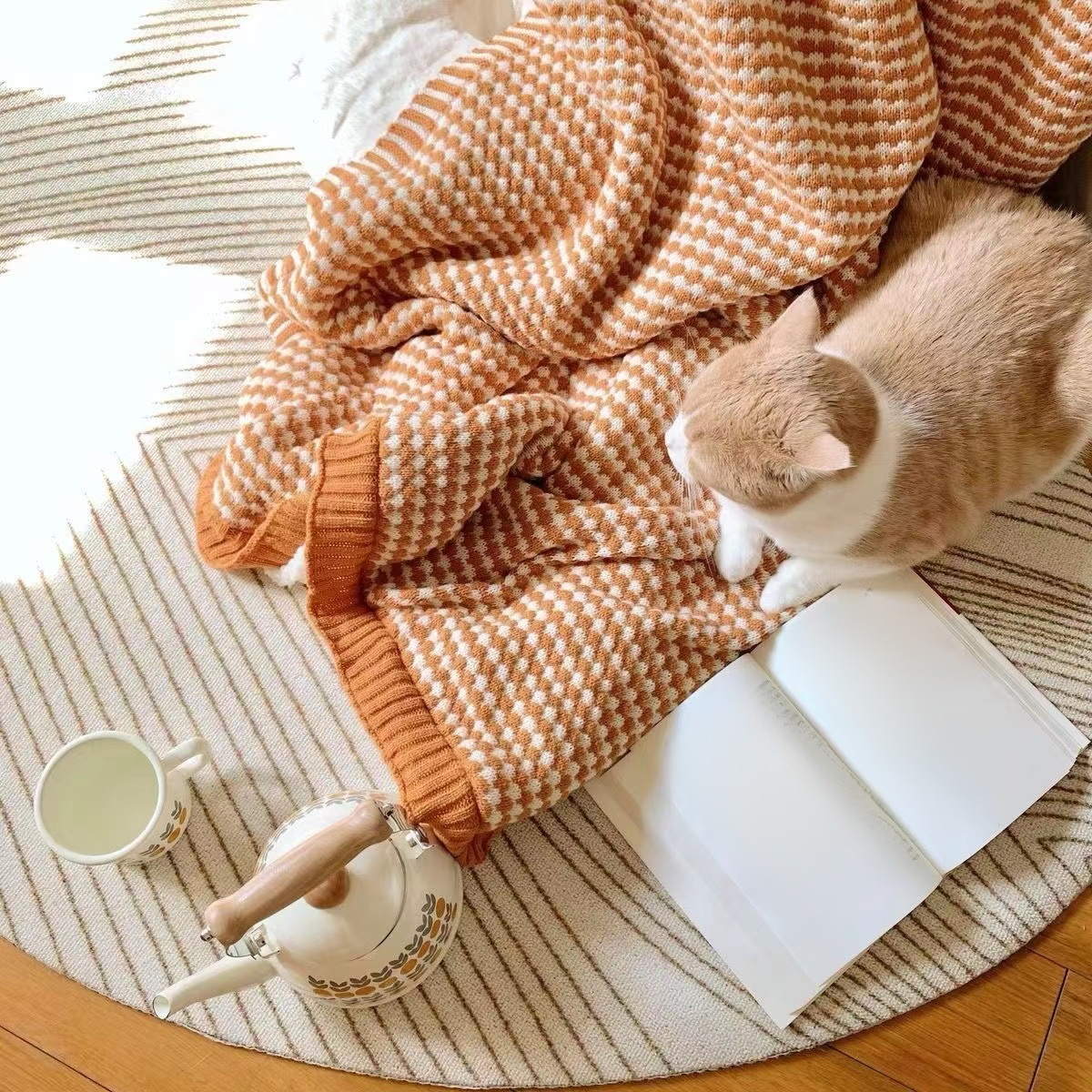 minimalistische Fußmatte mit Blattmuster