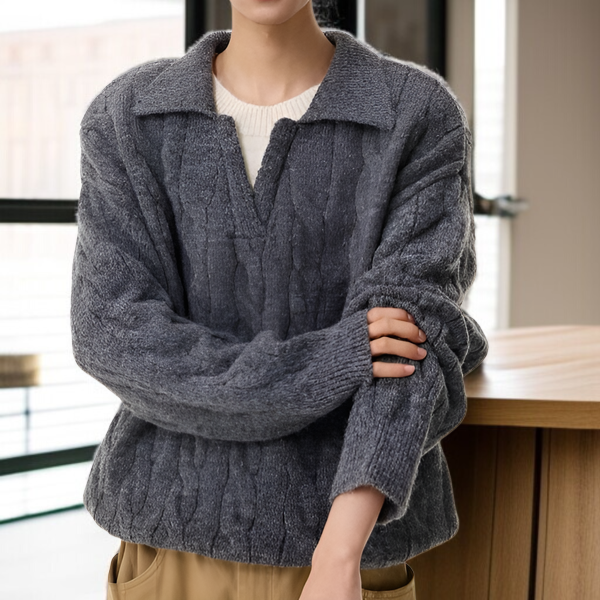 アメリカンスタイルのフェイクツーピースVネックセーター正面画像