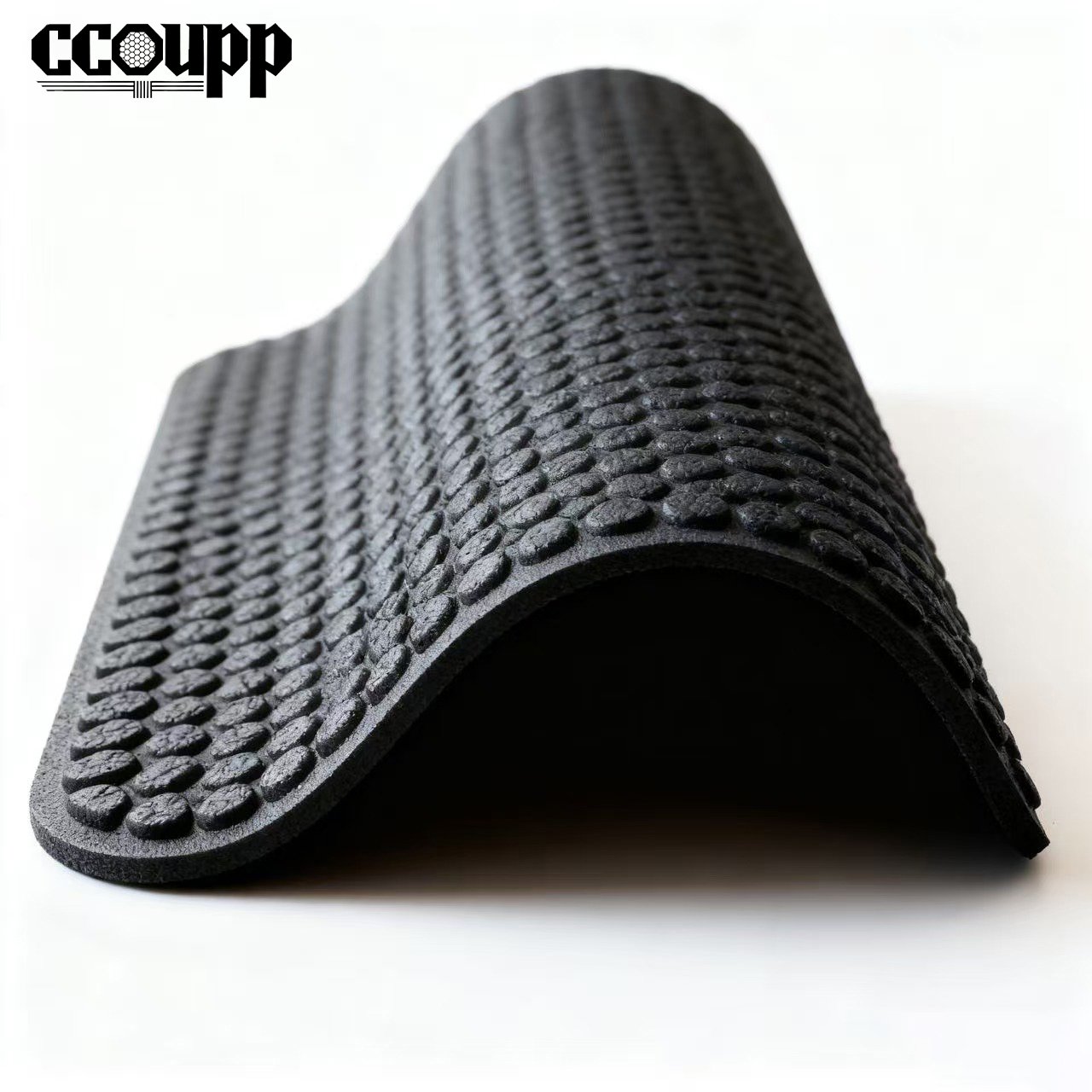 소파 아래에 사용된 미끄럼 방지 매트