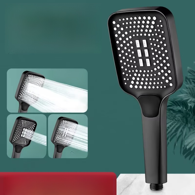  Komfortables Duschset mit Warmwasserbereiter und Brausekopf