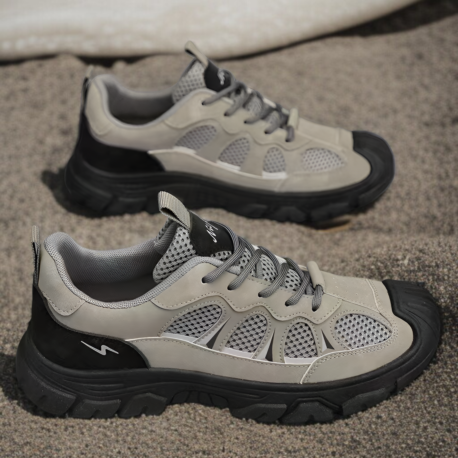 ソフトソールシューズメンズ2025新しい滑り止め耐摩耗労働保護靴アウトドア通気性ハイキングシューズスポーツメンズシューズ