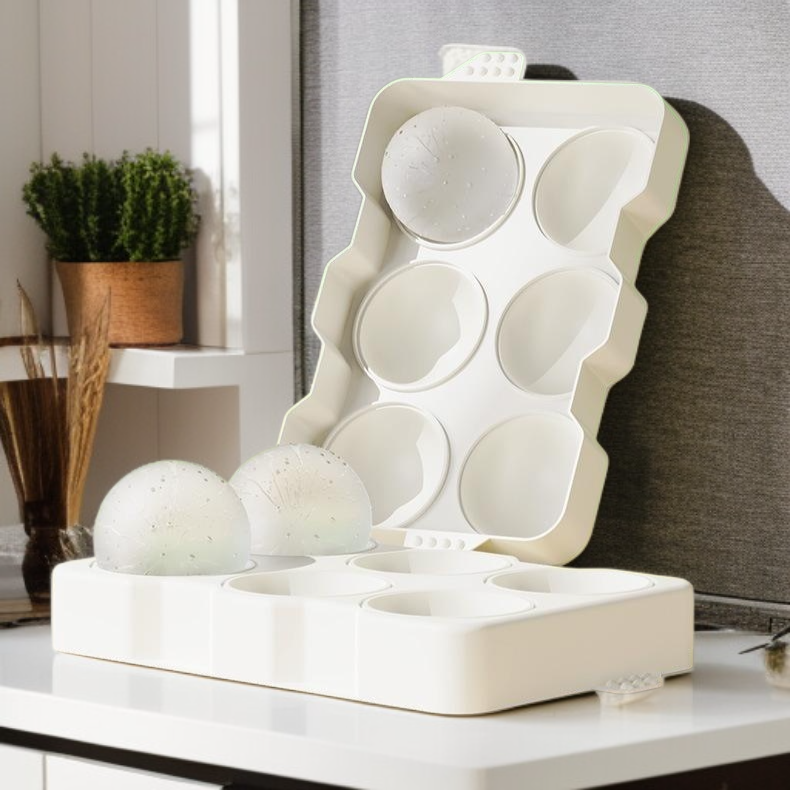 家庭用アイスホッケー丸型製氷モールド蓋付き