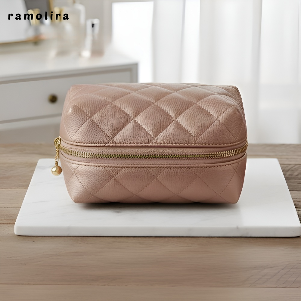 방수 소재 여행용 세면도구 파우치