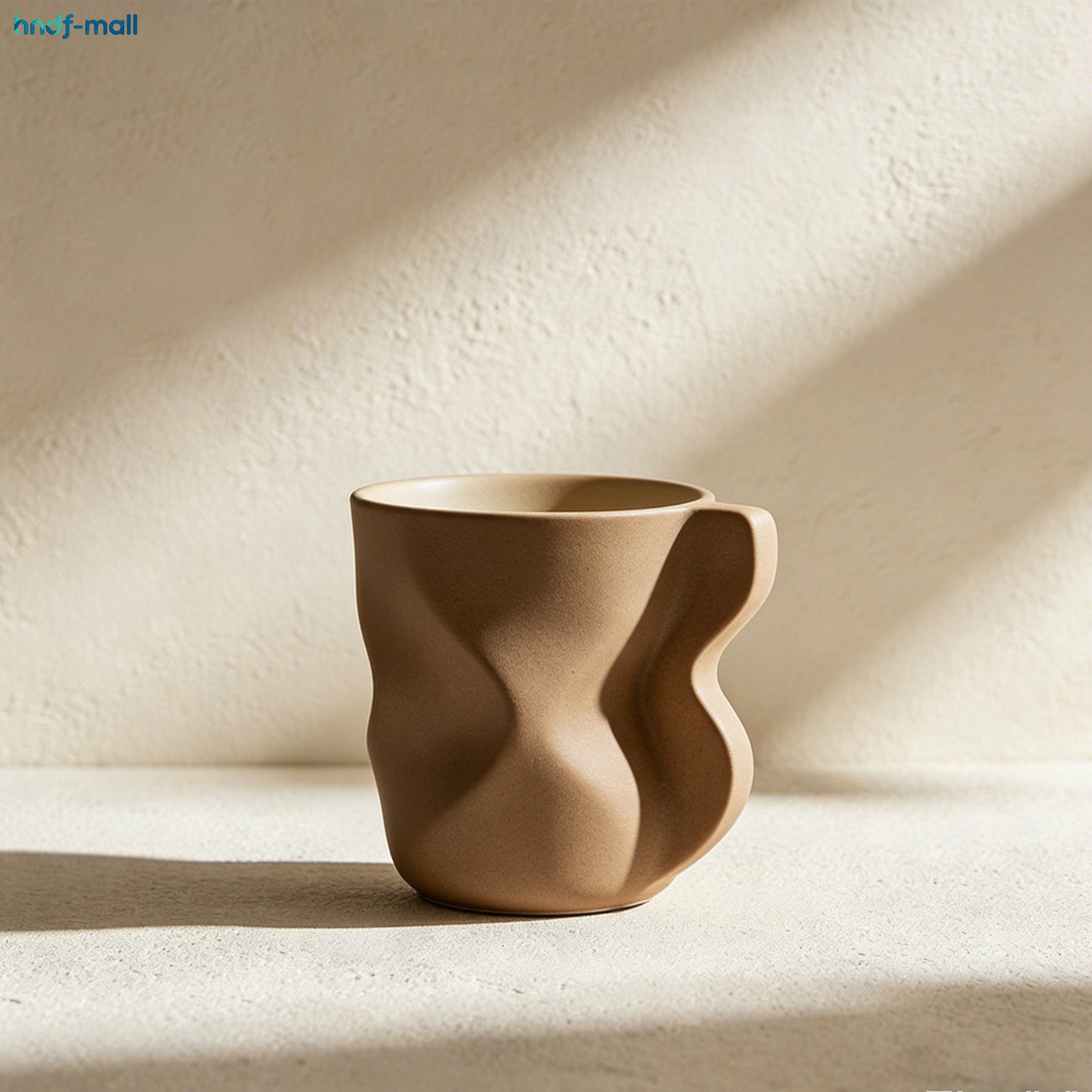 Household ceramic tableware