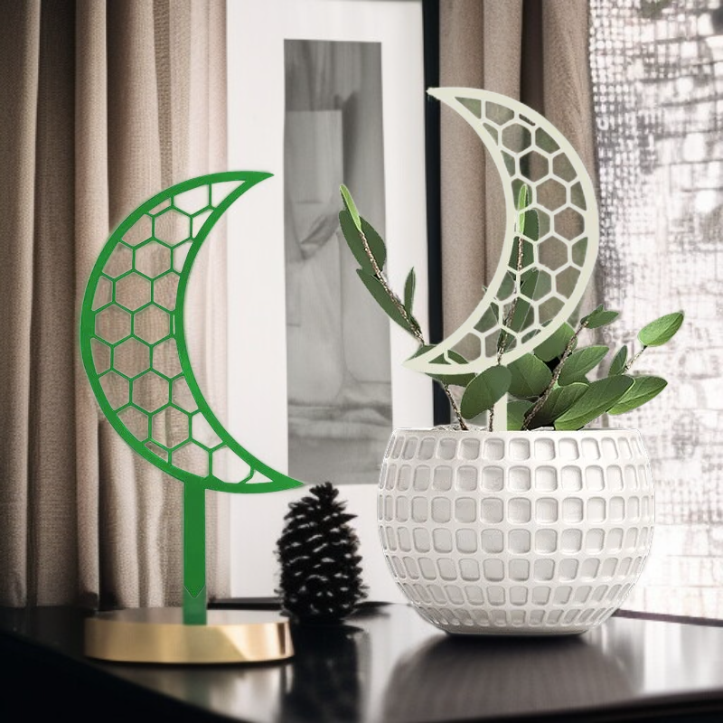 โครงสร้างปลูกต้นไม้เลื้อยคลานทรงเรขาคณิตสำหรับตกแต่งระเบียง