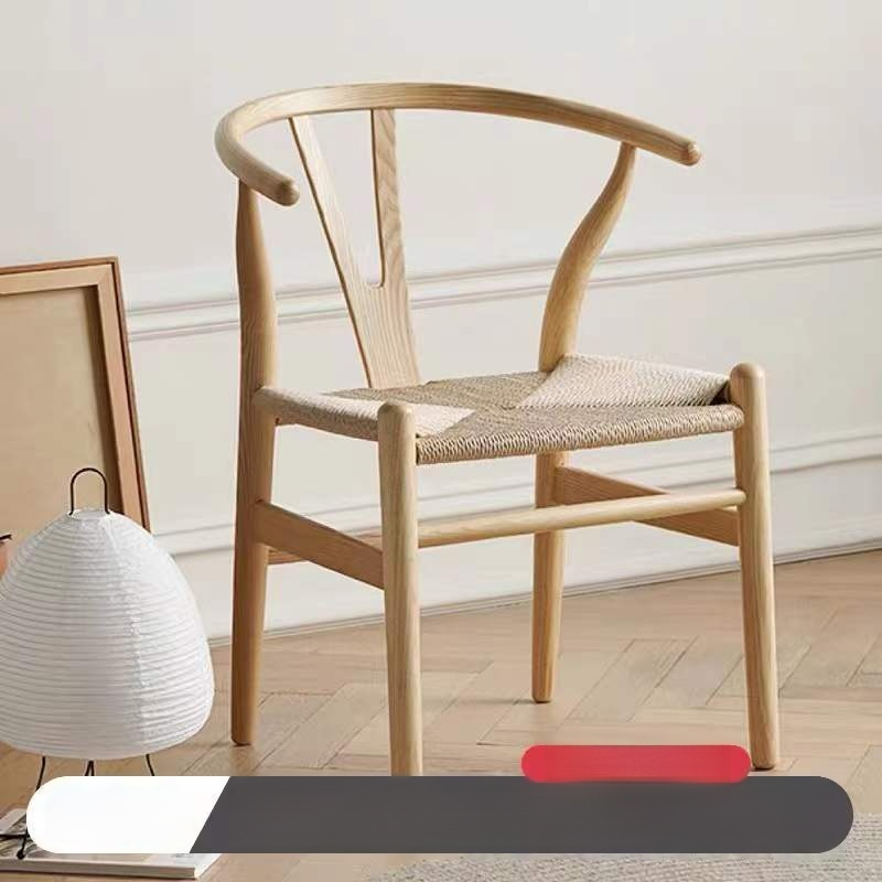 Chaise de repas nordique simple pour la maison avec accoudoirs et dossier, chaise en bois