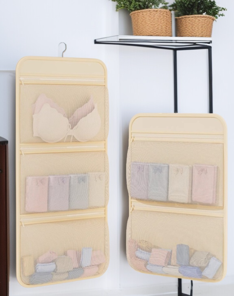 Closet hanging bag for efficient sock organization